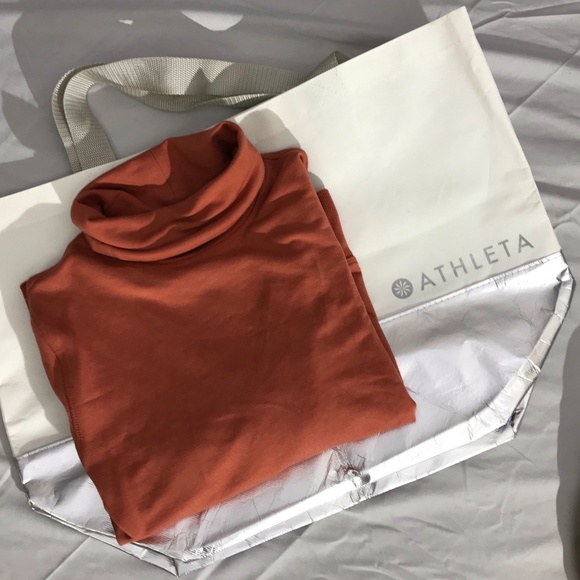 Athleta Tops - Athleta  Nirvana Funnel Neck Long Sleeve Crop, XXS